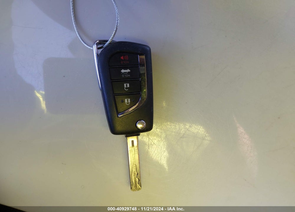 2021 TOYOTA CAMRY VIN: 4T1G11AK6MU596811