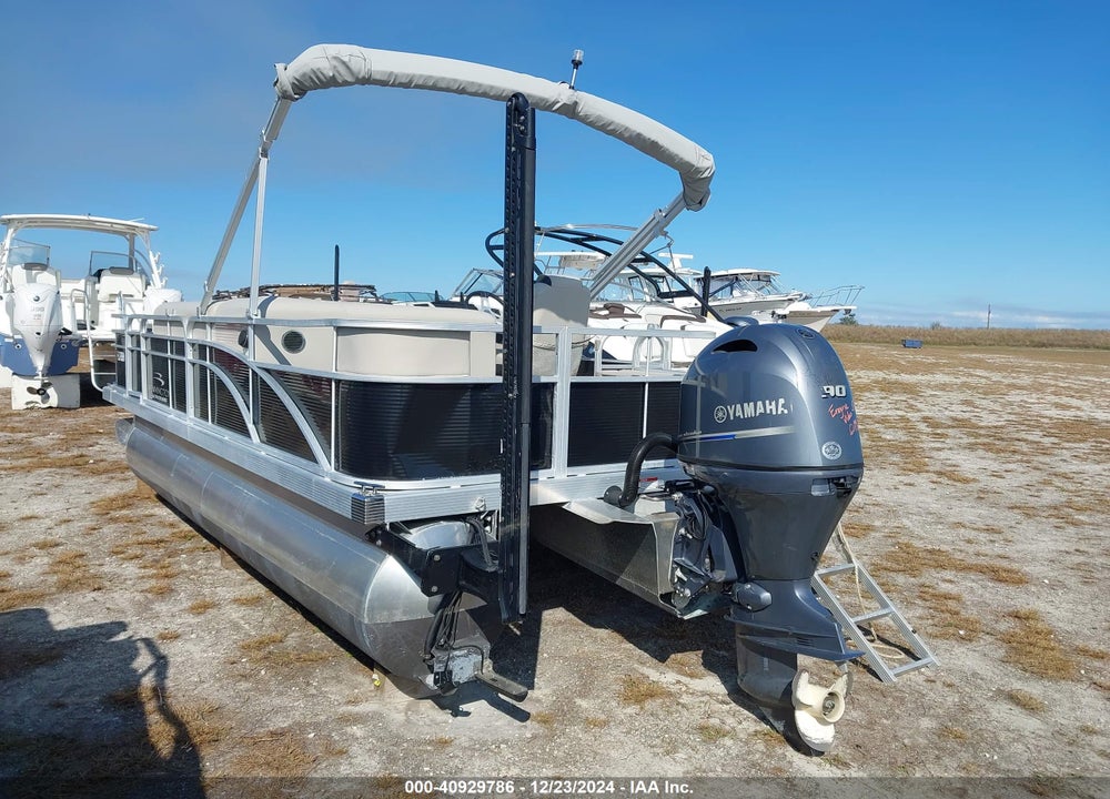 2019 BENNINGTON OTHER VIN: ETWG9184A919