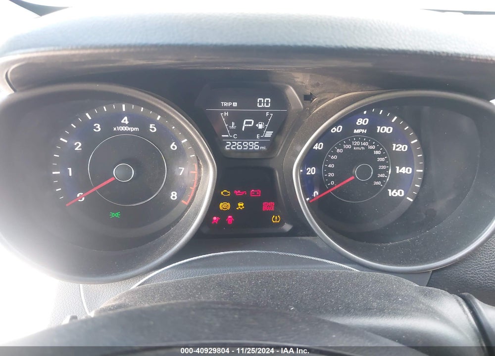 2015 HYUNDAI ELANTRA SE VIN: 5NPDH4AE6FH632282