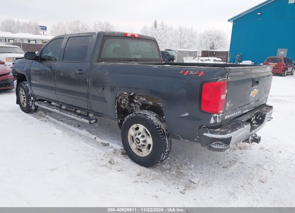 2018 CHEVROLET SILVERADO 2500HD LT VIN: 1GC1KVEG2JF134119