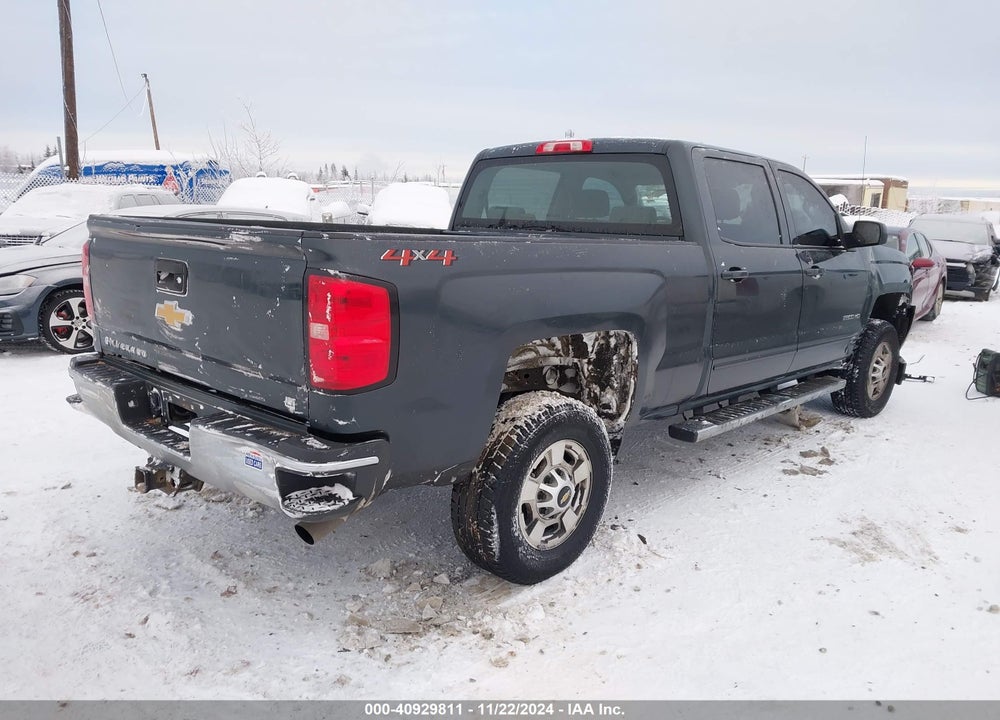 2018 CHEVROLET SILVERADO 2500HD LT VIN: 1GC1KVEG2JF134119