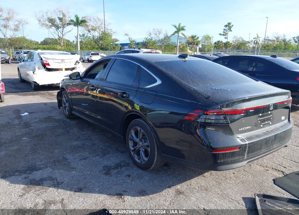 2024 HONDA ACCORD EX VIN: 1HGCY1F33RA064457