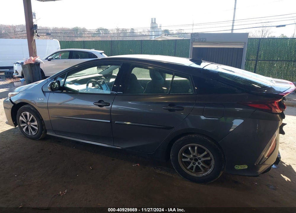 2018 TOYOTA PRIUS PRIME VIN: JTDKARFP1J3091469
