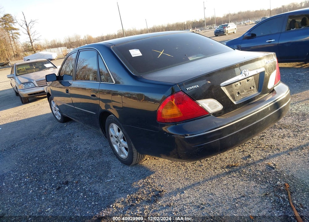 2001 TOYOTA AVALON XLS VIN: 4T1BF28B91U174731