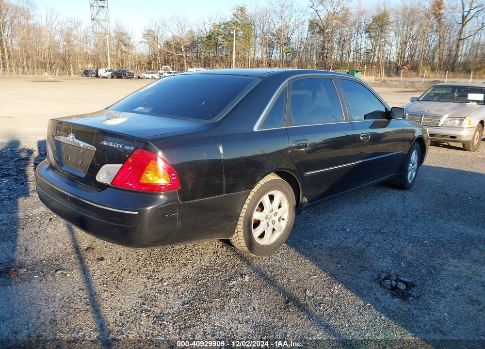 2001 TOYOTA AVALON XLS VIN: 4T1BF28B91U174731