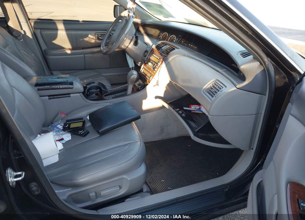 2001 TOYOTA AVALON XLS VIN: 4T1BF28B91U174731