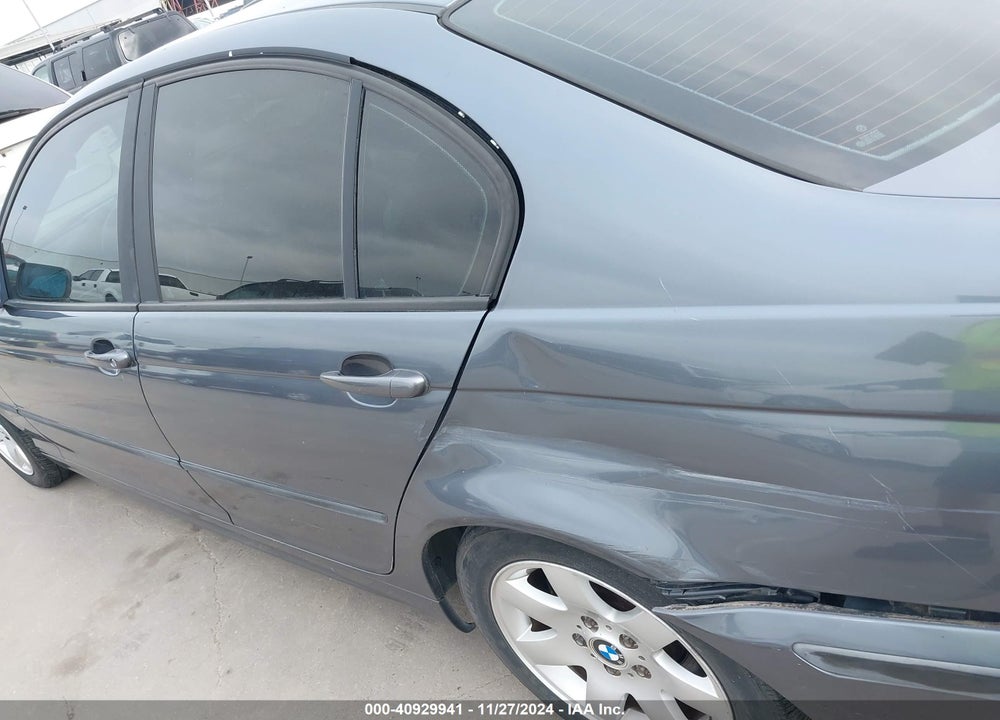 2002 BMW 325XI VIN: WBAEU33402PF56832