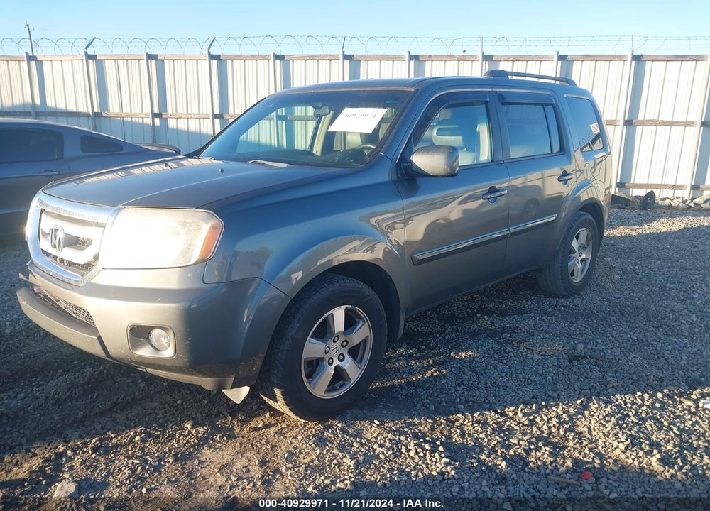 2009 HONDA PILOT EX VIN: 5FNYF38409B000587