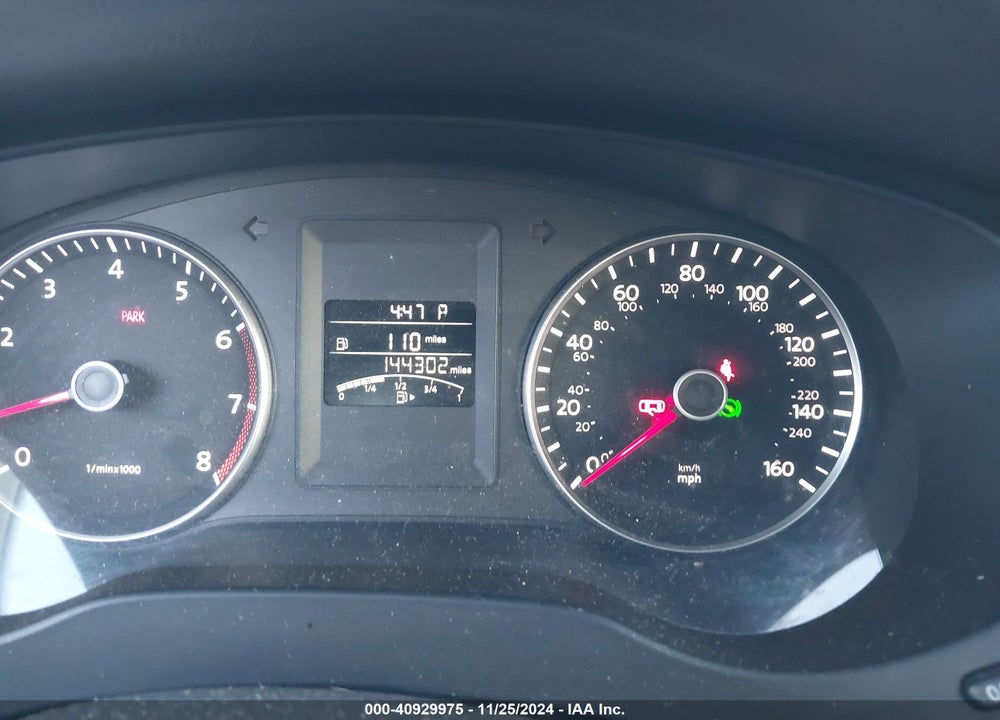 2013 VOLKSWAGEN JETTA 2.5L SE VIN: 3VWDP7AJ9DM413032