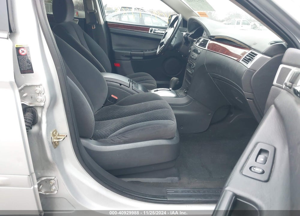 2004 CHRYSLER PACIFICA VIN: 2C8GM68444R345913