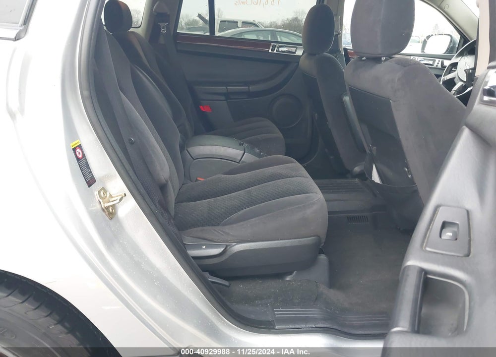 2004 CHRYSLER PACIFICA VIN: 2C8GM68444R345913