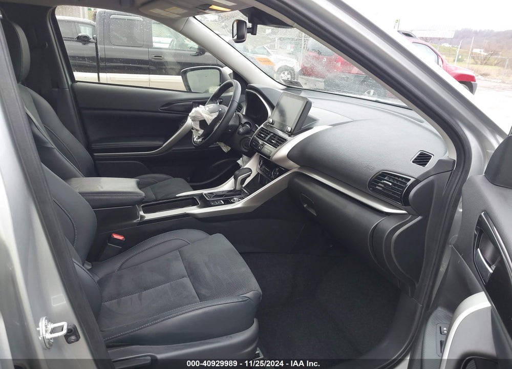 2024 MITSUBISHI ECLIPSE CROSS SE VIN: JA4ATWAA4RZ016257