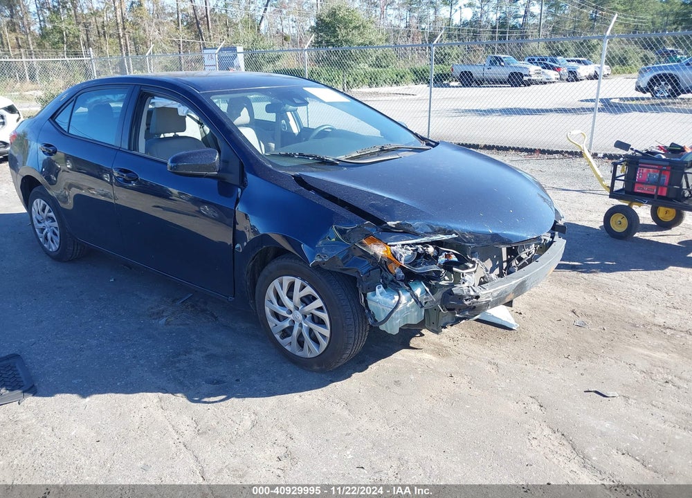 2017 TOYOTA COROLLA LE VIN: 5YFBURHE1HP683569