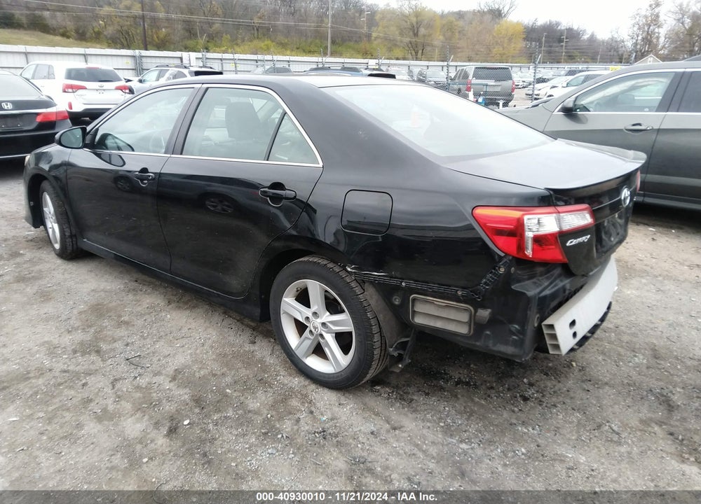 2013 TOYOTA CAMRY SE VIN: 4T1BF1FK7DU655708