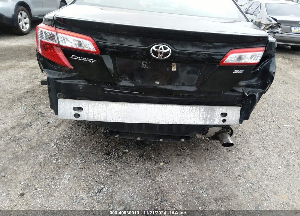 2013 TOYOTA CAMRY SE VIN: 4T1BF1FK7DU655708