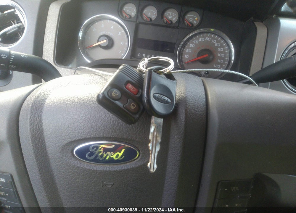2009 FORD F-150 XLT VIN: 1FTPW14V69FA20496