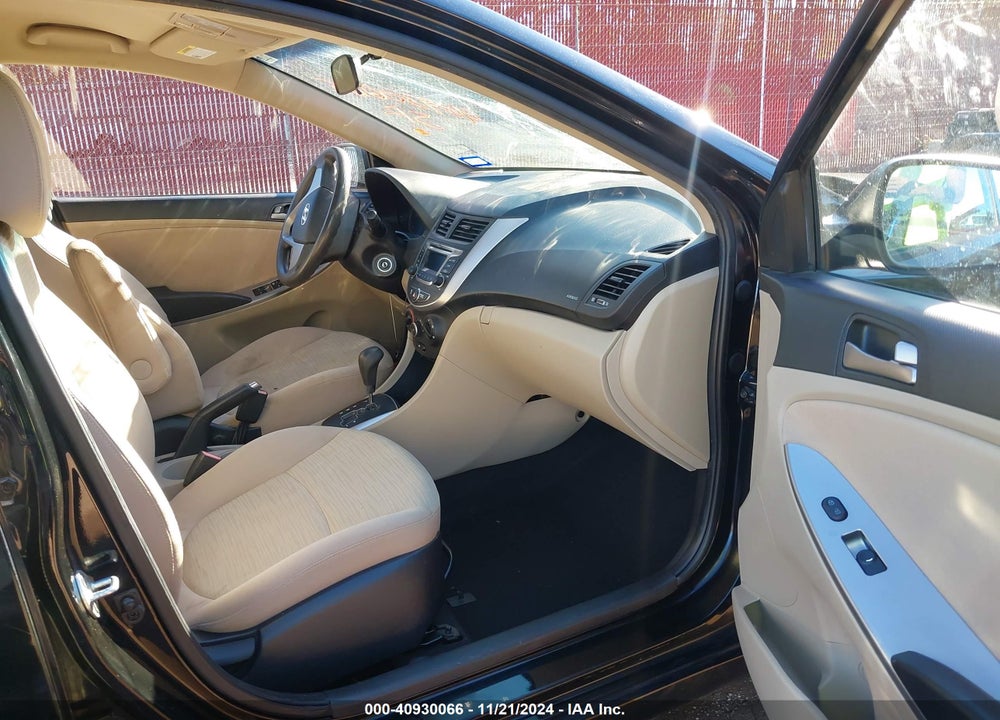 2016 HYUNDAI ACCENT SE VIN: KMHCT4AE8GU143038