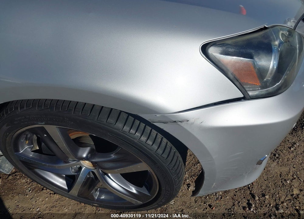 2011 LEXUS IS 350C VIN: JTHFE2C28B2507058
