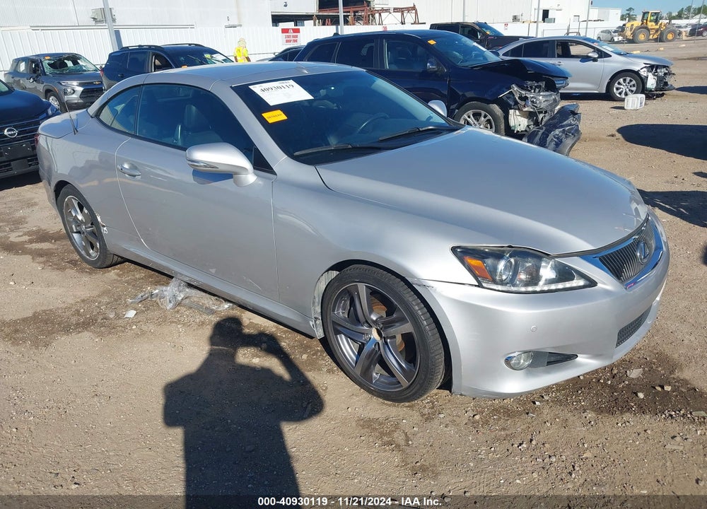 2011 LEXUS IS 350C VIN: JTHFE2C28B2507058
