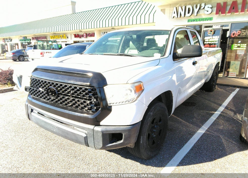 2017 TOYOTA TUNDRA SR 5.7L V8 VIN: 5TFTW5F17HX009757