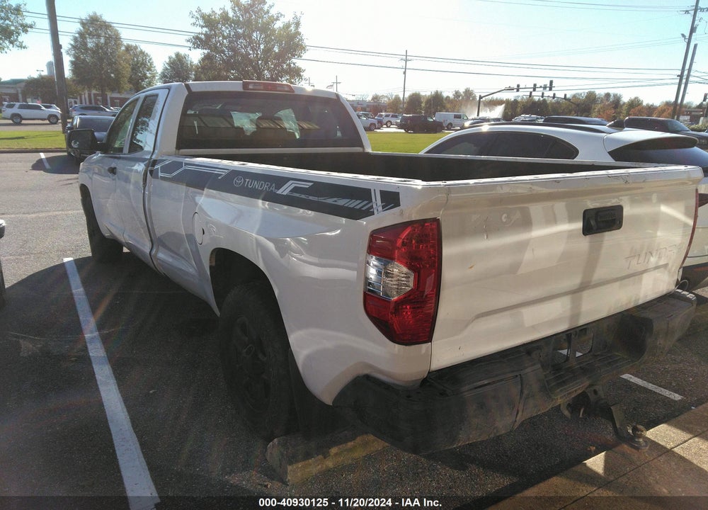 2017 TOYOTA TUNDRA SR 5.7L V8 VIN: 5TFTW5F17HX009757