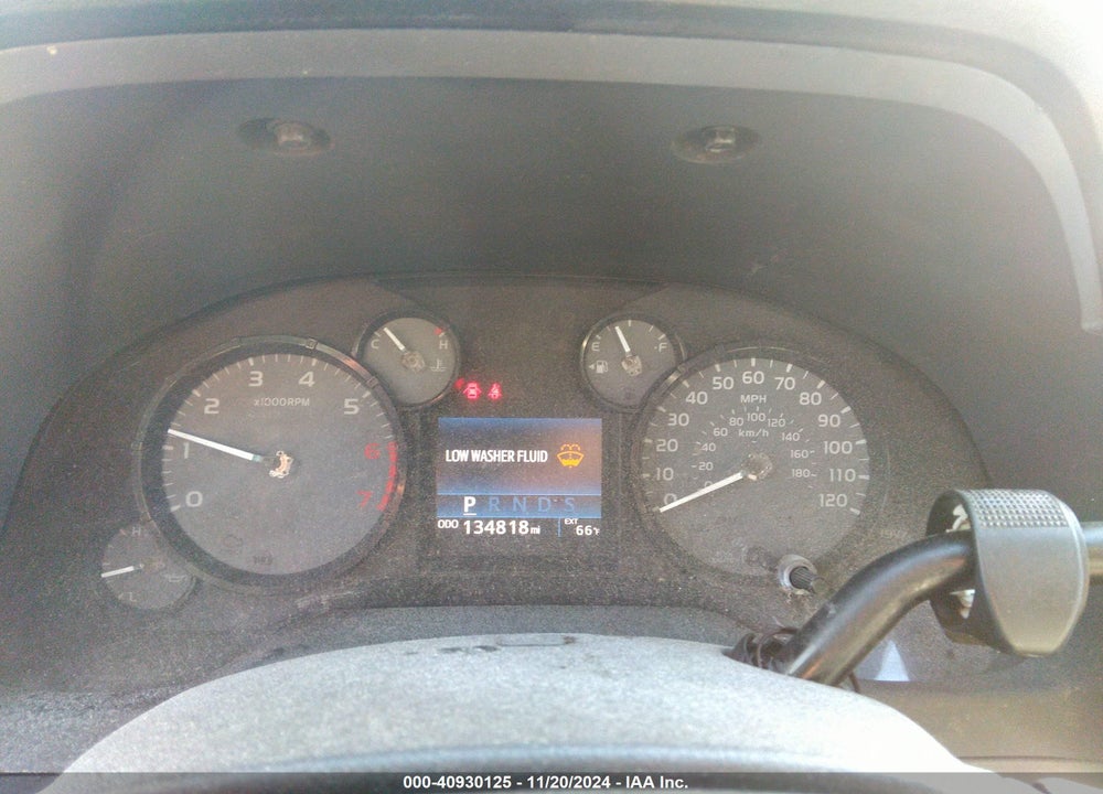 2017 TOYOTA TUNDRA SR 5.7L V8 VIN: 5TFTW5F17HX009757