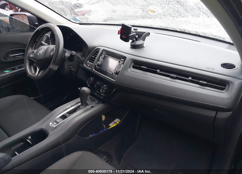 2019 HONDA HR-V LX VIN: 3CZRU6H39KG721956