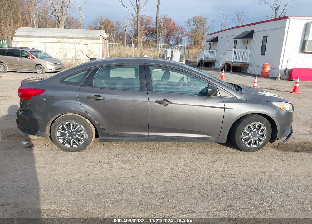 2015 FORD FOCUS S VIN: 1FADP3E25FL312109