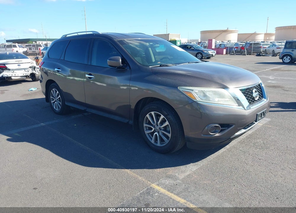 2015 NISSAN PATHFINDER S VIN: 5N1AR2MN4FC669550
