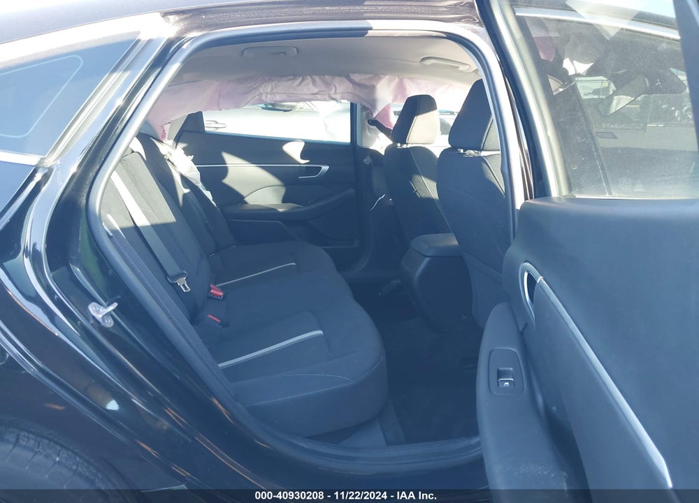 2024 HYUNDAI SONATA SEL VIN: KMHL64JA5RA375637