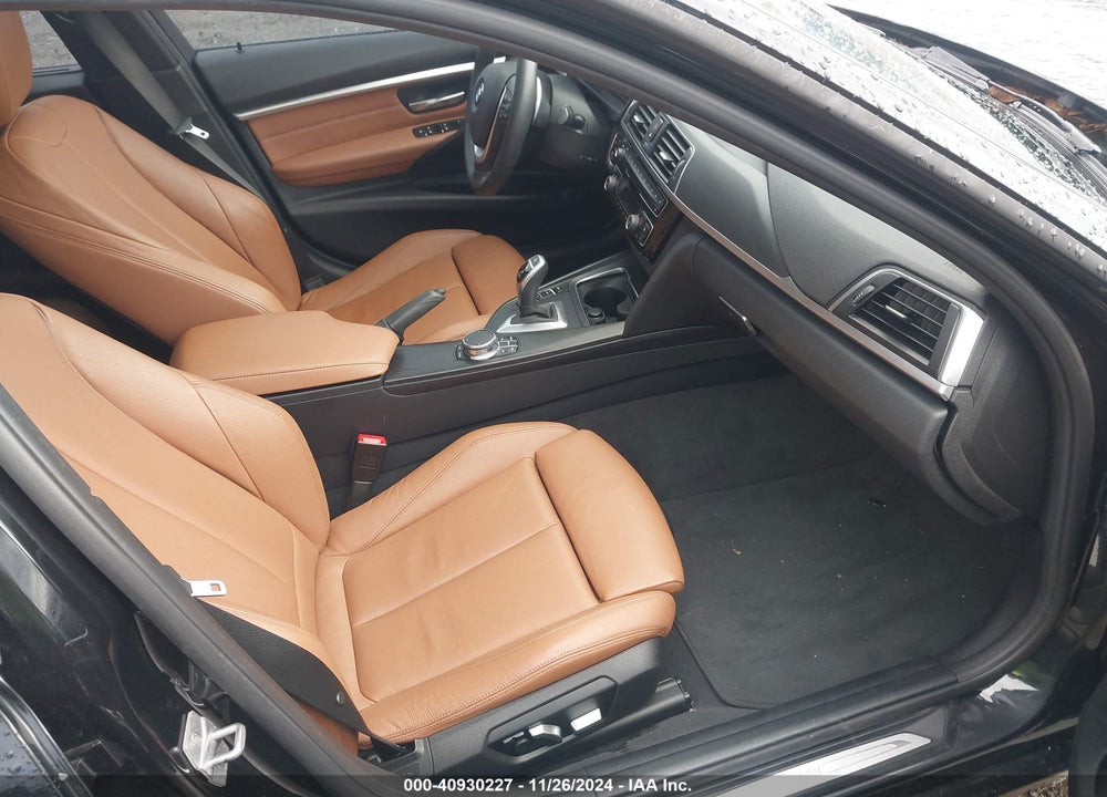 2017 BMW 330I XDRIVE VIN: WBA8K3C38HA023386