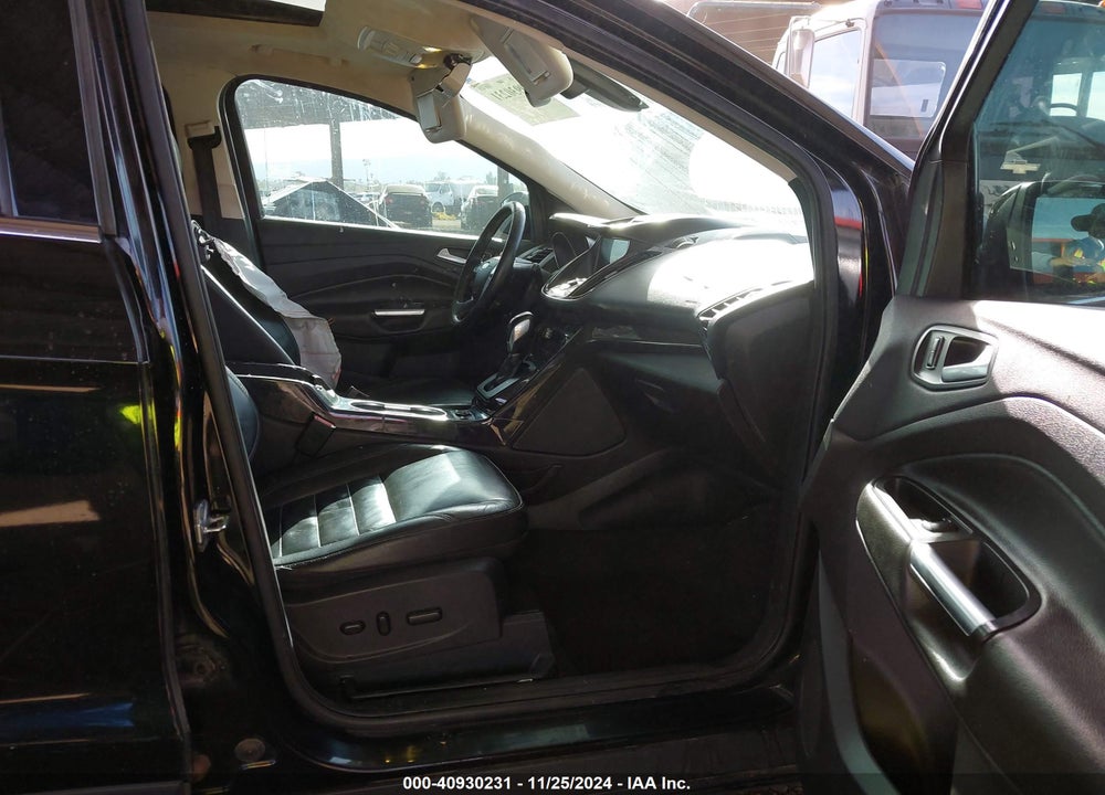 2016 FORD ESCAPE TITANIUM VIN: 1FMCU0J94GUA44435
