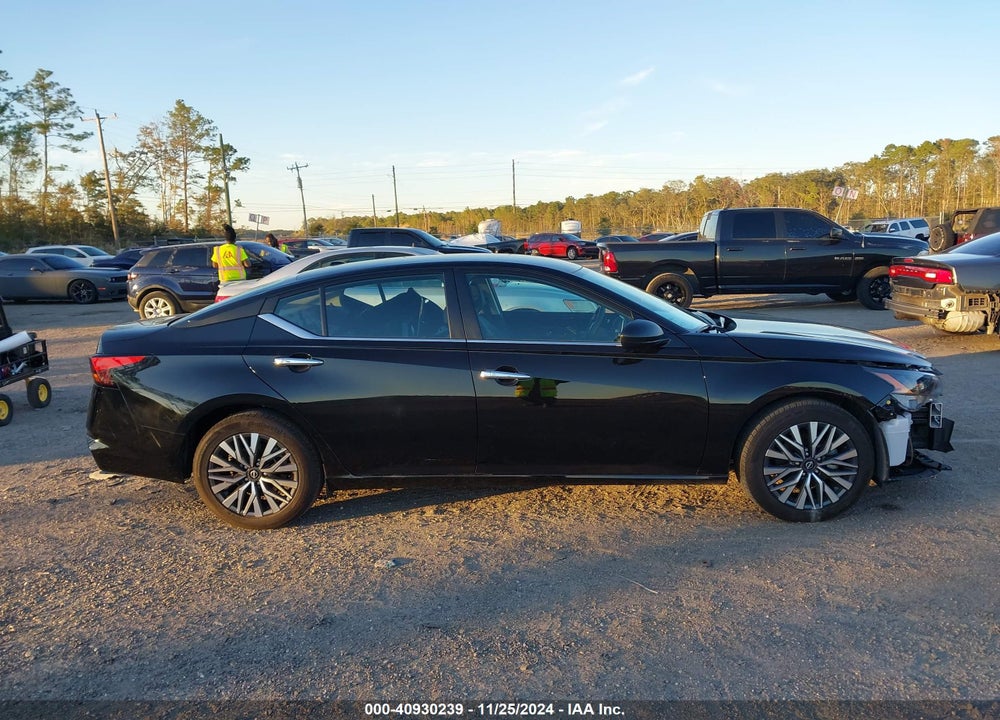 2024 NISSAN ALTIMA SV FWD VIN: 1N4BL4DV5RN326069