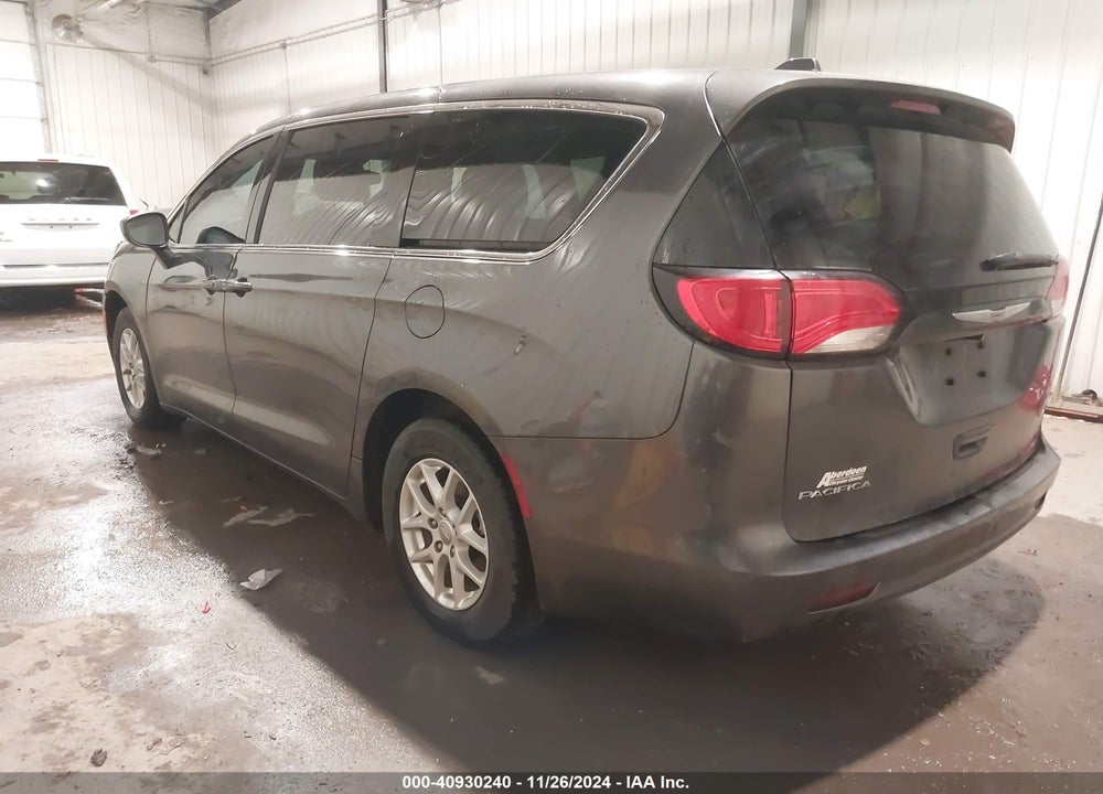 2017 CHRYSLER PACIFICA TOURING VIN: 2C4RC1DG3HR610620