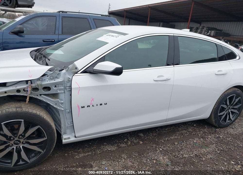 2024 CHEVROLET MALIBU FWD RS VIN: 1G1ZG5ST6RF111419