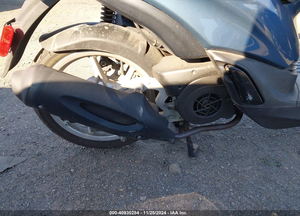 2022 PIAGGIO LIBERTY 150/150 S/150 BACI PERUGINA VIN: ZAPM898G6N7002929