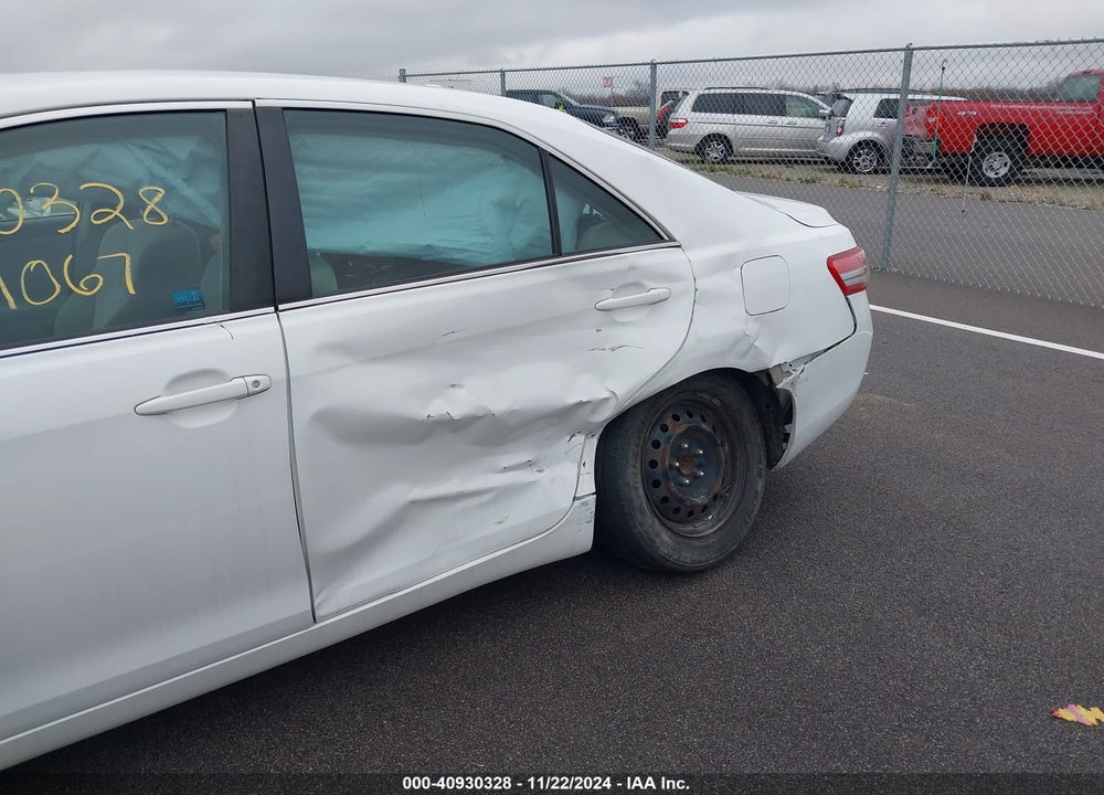 2010 TOYOTA CAMRY LE VIN: 4T4BF3EK6AR026651