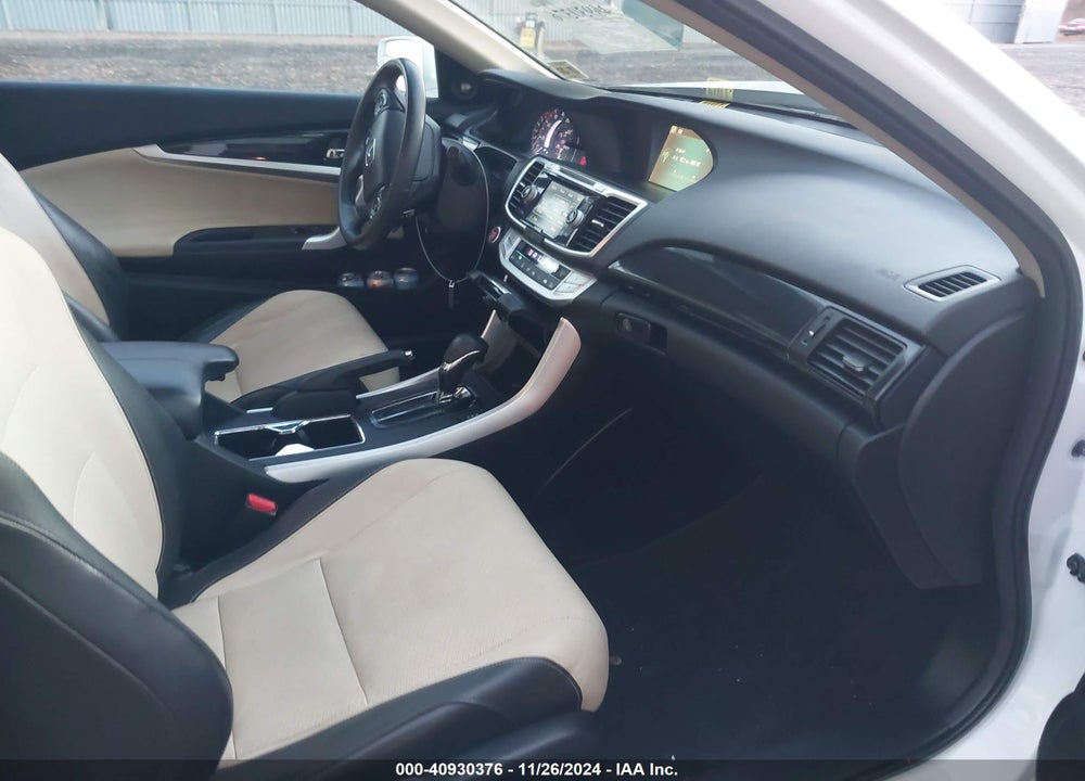 2015 HONDA ACCORD EX-L V-6 VIN: 1HGCT2B89FA008007