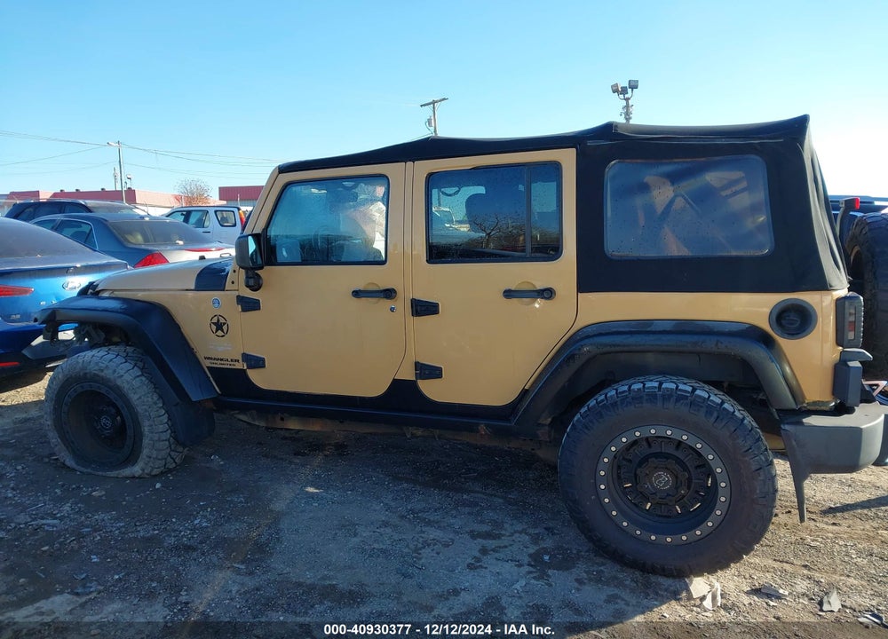2013 JEEP WRANGLER UNLIMITED SAHARA VIN: 1C4BJWEG6DL673457