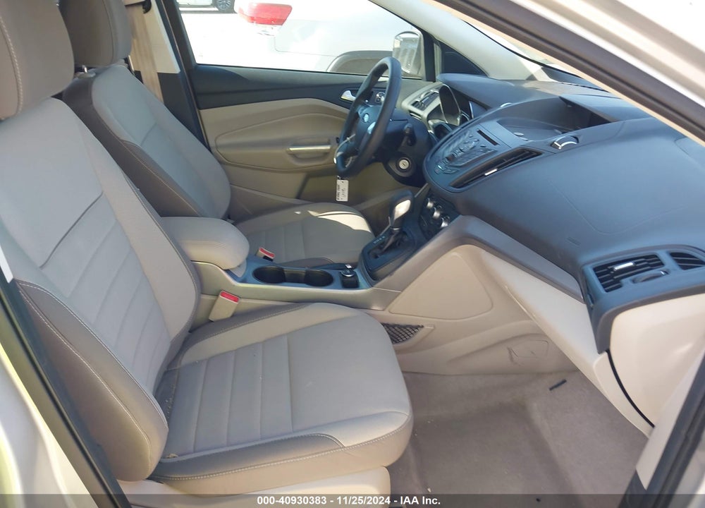 2015 FORD ESCAPE SE VIN: 1FMCU0GX2FUB93303