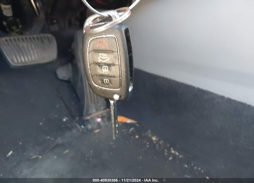 2016 HYUNDAI SONATA SE VIN: 5NPE24AF1GH317048
