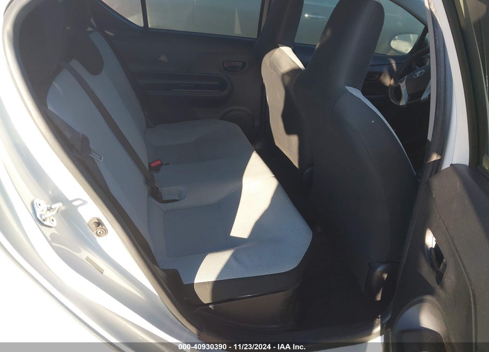 2015 TOYOTA PRIUS C ONE VIN: JTDKDTB33F1585102