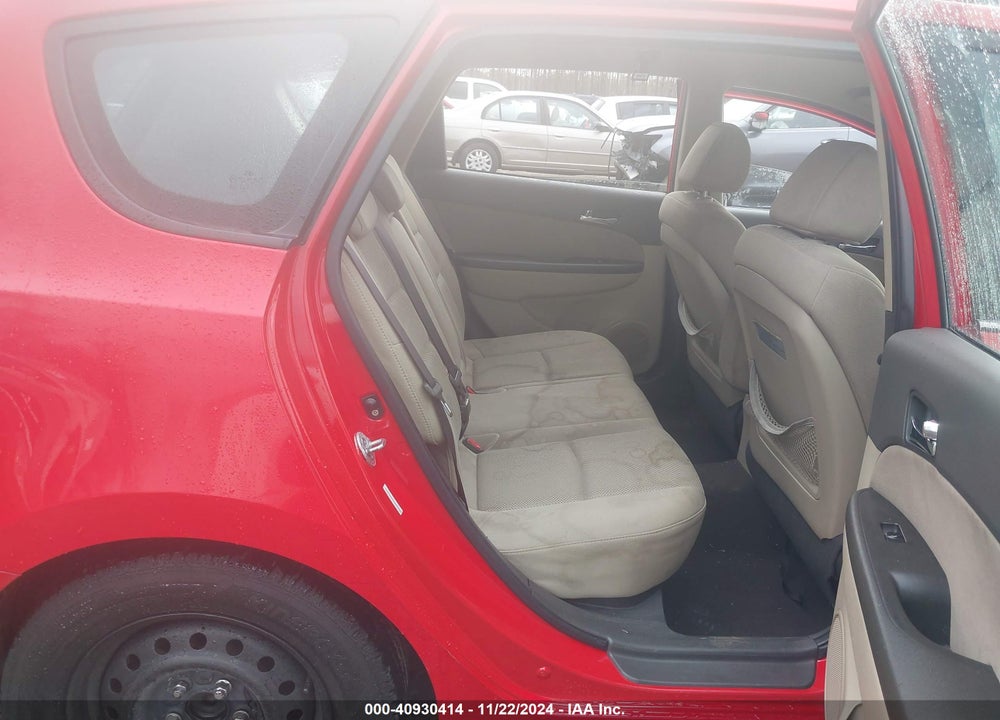 2010 HYUNDAI ELANTRA TOURING GLS VIN: KMHDC8AE2AU084085