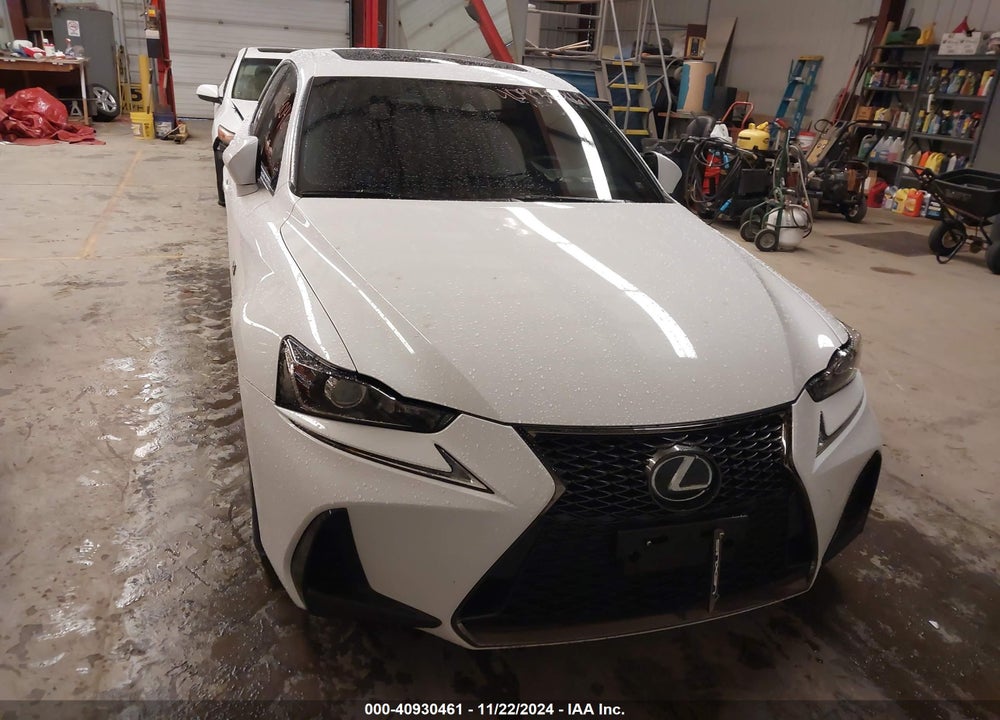 2019 LEXUS IS 300 VIN: JTHC81D20K5034712