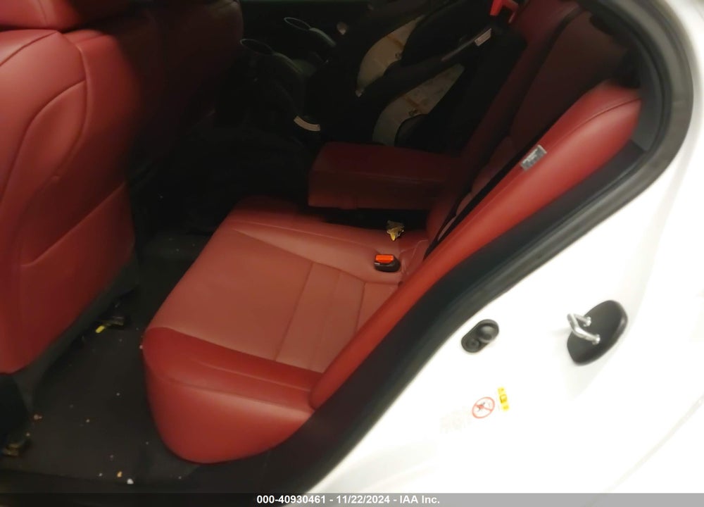 2019 LEXUS IS 300 VIN: JTHC81D20K5034712