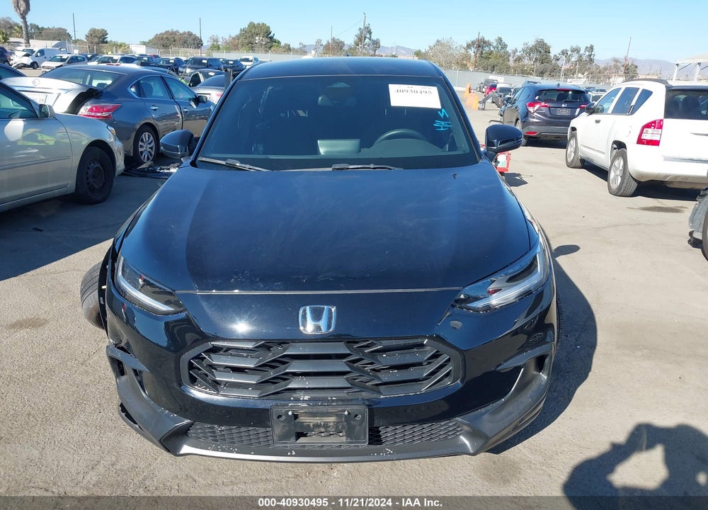 2024 HONDA HR-V 2WD SPORT/2WD SPORT W/O BSI VIN: 3CZRZ1H53RM702241