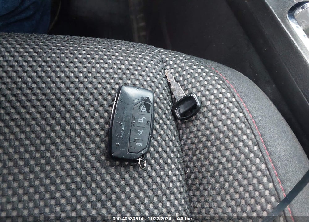 2013 CHEVROLET EQUINOX 1LT VIN: 1GNFLEEKXDZ119465