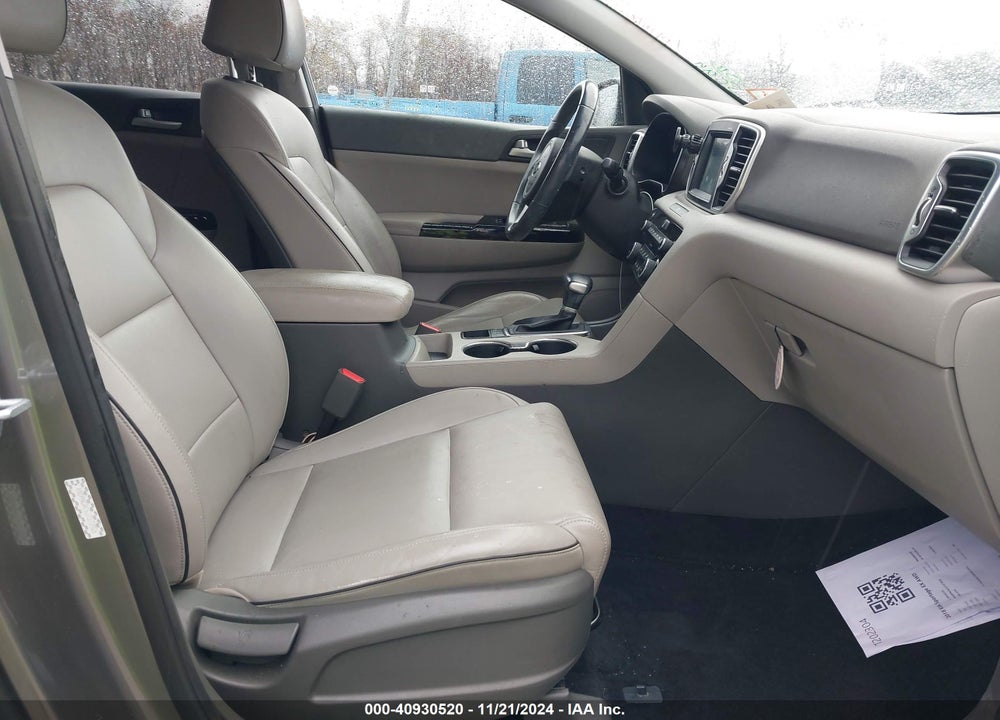 2018 KIA SPORTAGE EX VIN: KNDPNCAC5J7373926
