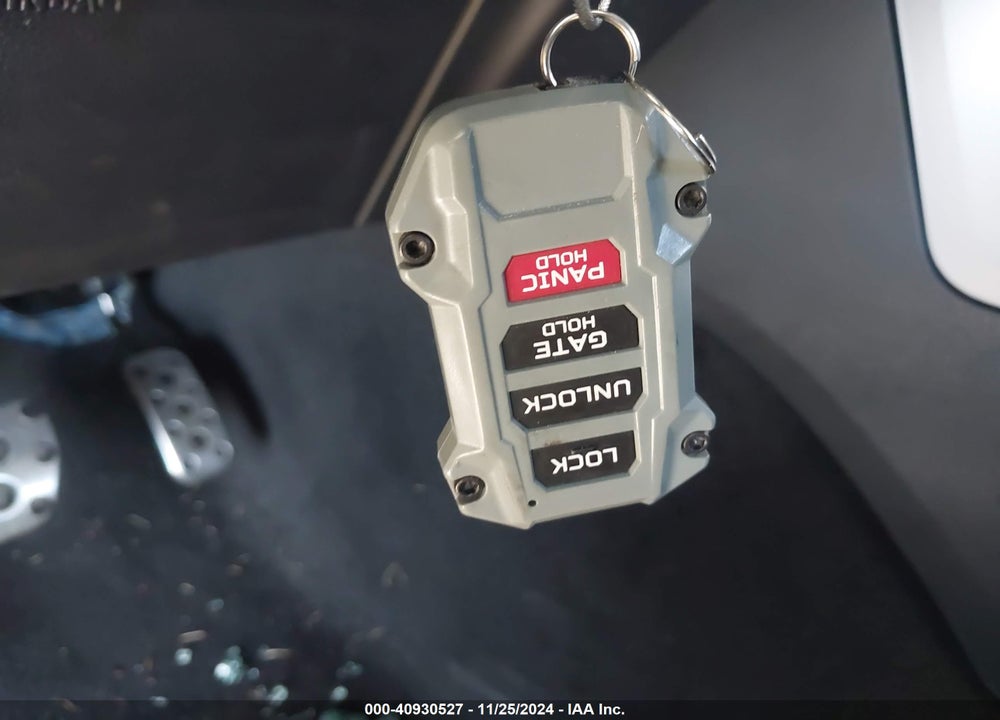 2023 TOYOTA TUNDRA CREWMAX SR/CREWMAX SR5 VIN: 5TFLA5DB4PX106164