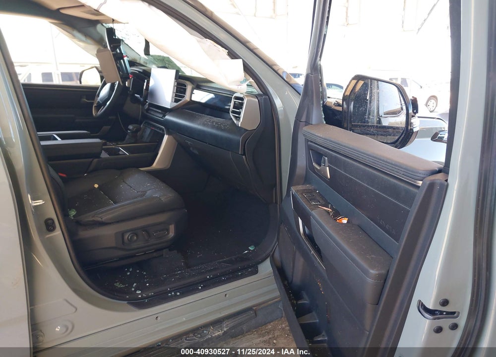 2023 TOYOTA TUNDRA CREWMAX SR/CREWMAX SR5 VIN: 5TFLA5DB4PX106164